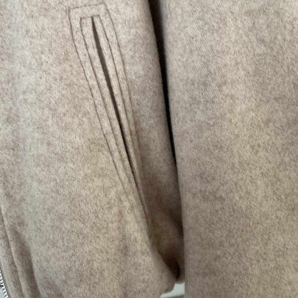 Jacket - Picture 5 of 10